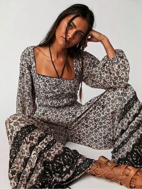 FREE PEOPLE Soulmate Jumpsuit Tan Black XS